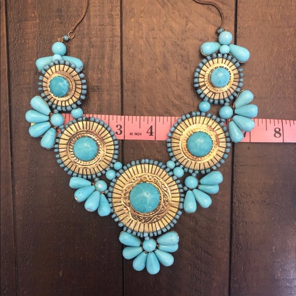 Faux turquoise statement necklace - Picture 5 of 8